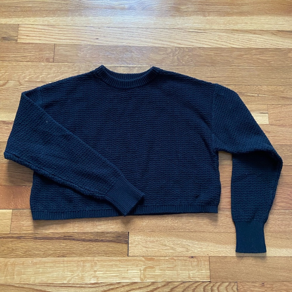 Black Abound Long Sleeve Crop Sweater